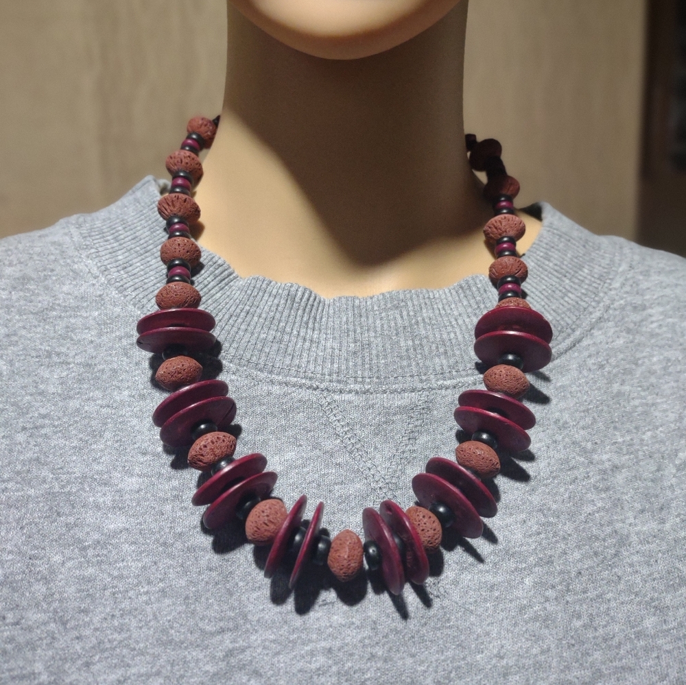 Elegant Burgundy Beaded Necklace